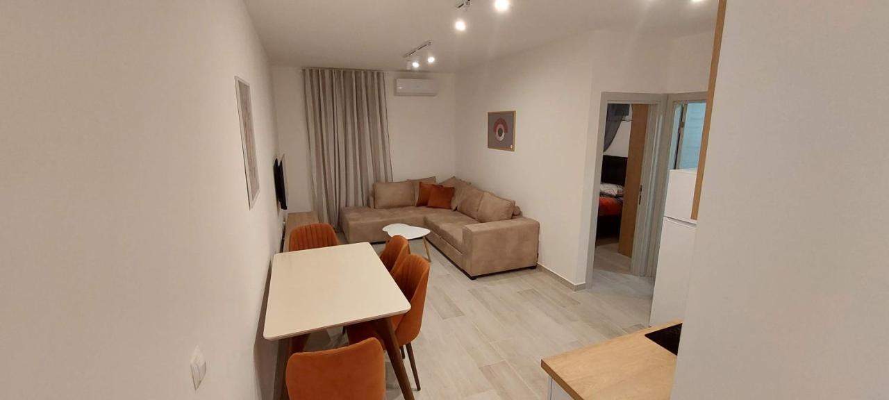 Biser Apartmani Podgorica Esterno foto